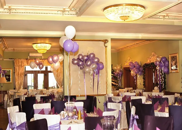 Hotel Sportwerk Tyniec Maly